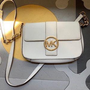 Michael Kors crossbody purse bag